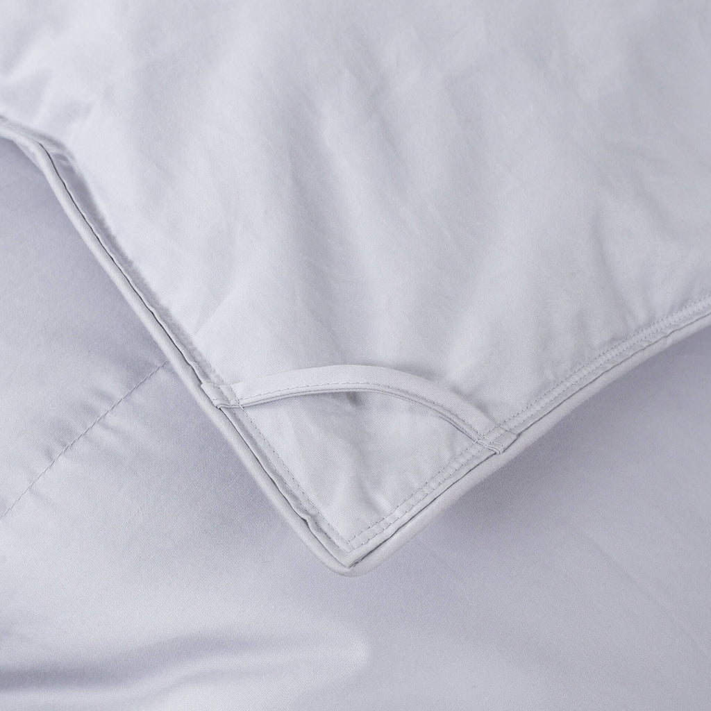 Light Warmth Signature Baffled Down Comforter - Ameridown 